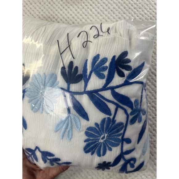 J. Marie White Blue Floral Embroidered Tiered Mini Dress Womens Medium  Pockets - Picture 11 of 11